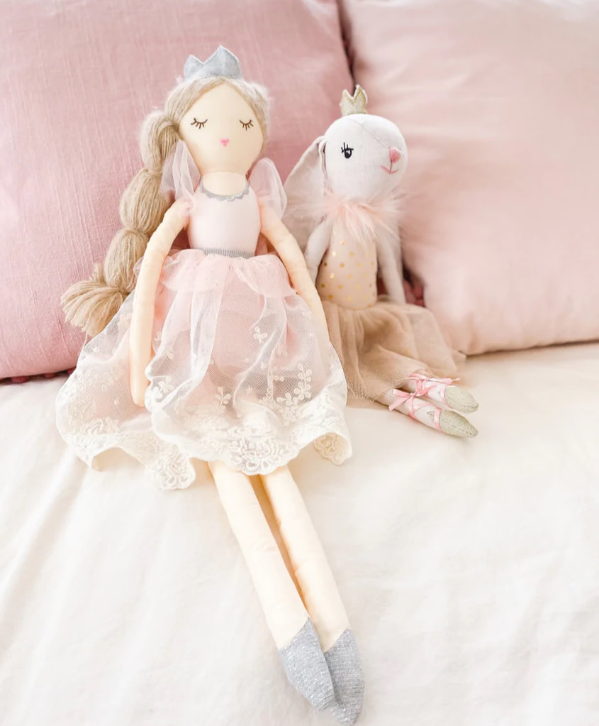 Mon Ami Princess Olivia Doll-2