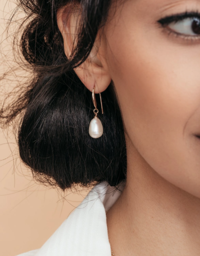 Olive & Piper Prado Pearl Drop Earring