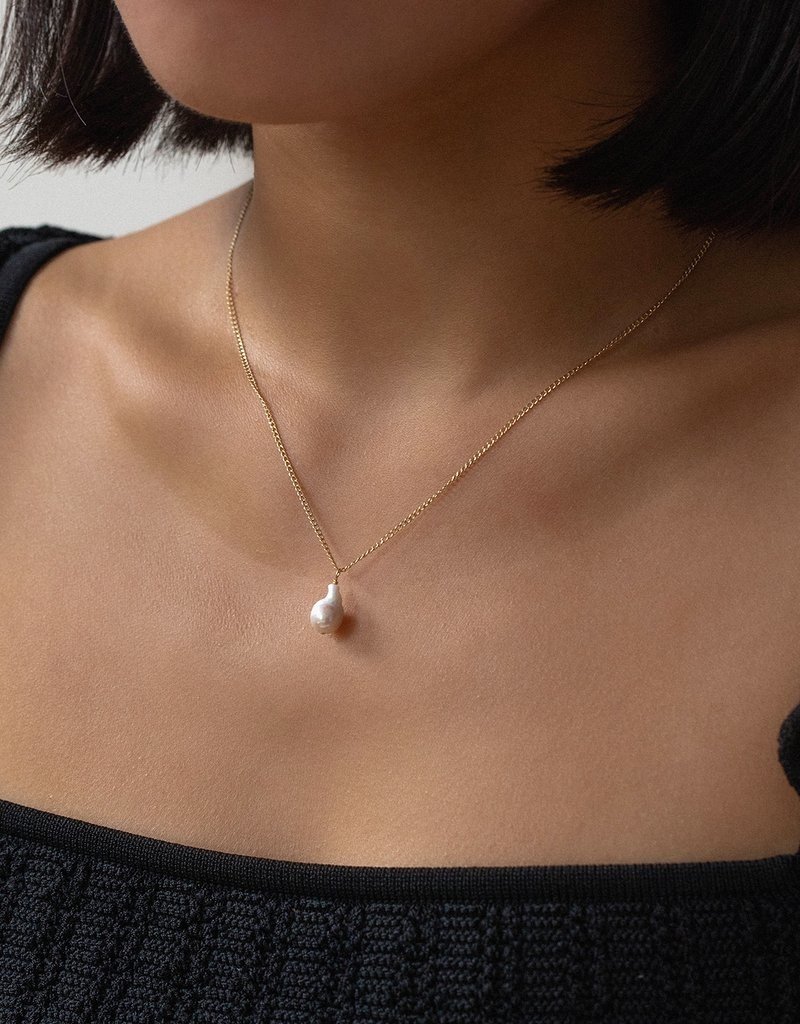 Leah Alexandra Baby Baroque Necklace - Pearl