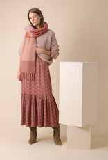 Indi and Cold Rose Knit Scarf