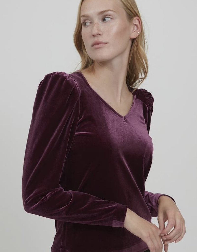 B.Young Perlina Velvet Top (FINAL SALE)
