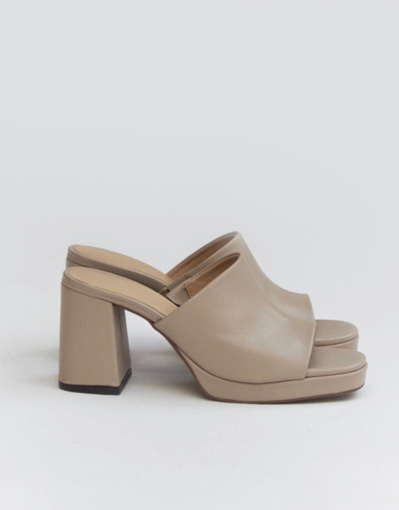 Sierra Platform Mules Adorn Boutique