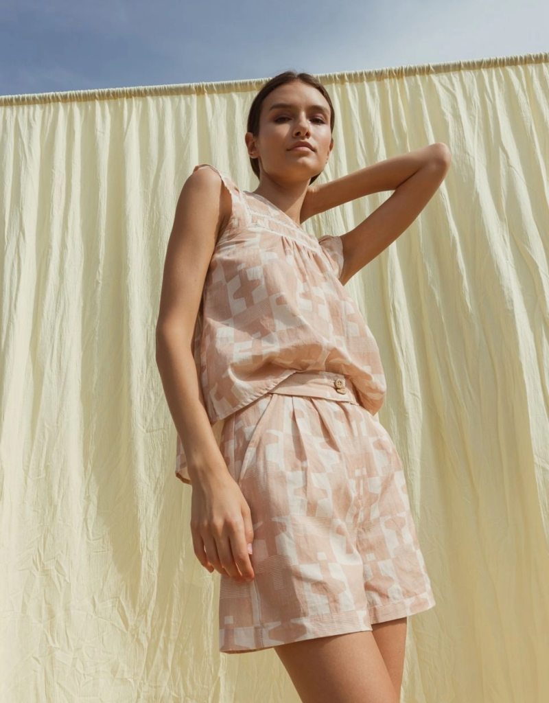 Indi and Cold Amora Sleeveless Print Blouse (FINAL SALE)