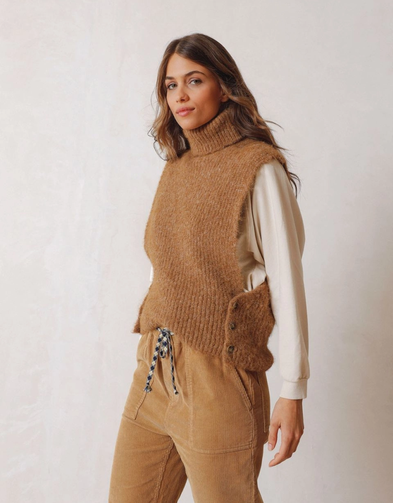 Indi and Cold Connie Camel Turtleneck Gilet