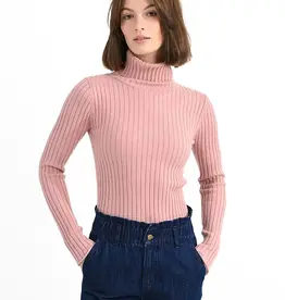 Molly Bracken Arden Ribbed Turtleneck
