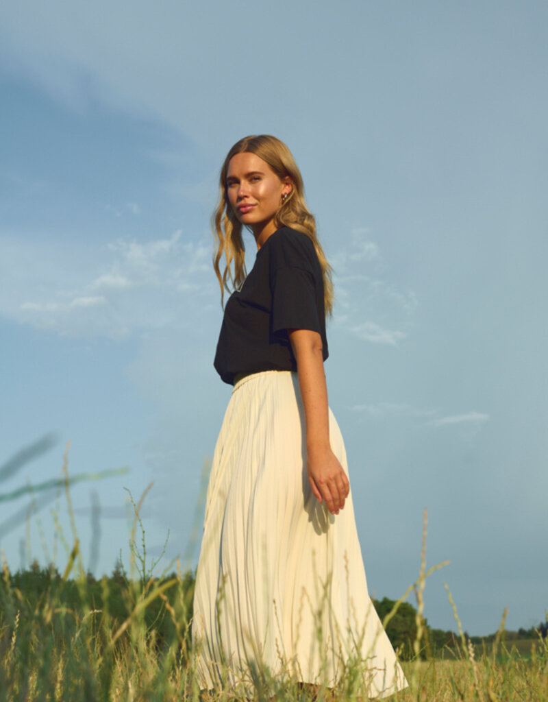 Kaffe Leandra Pleated Midi Skirt (FINAL SALE)