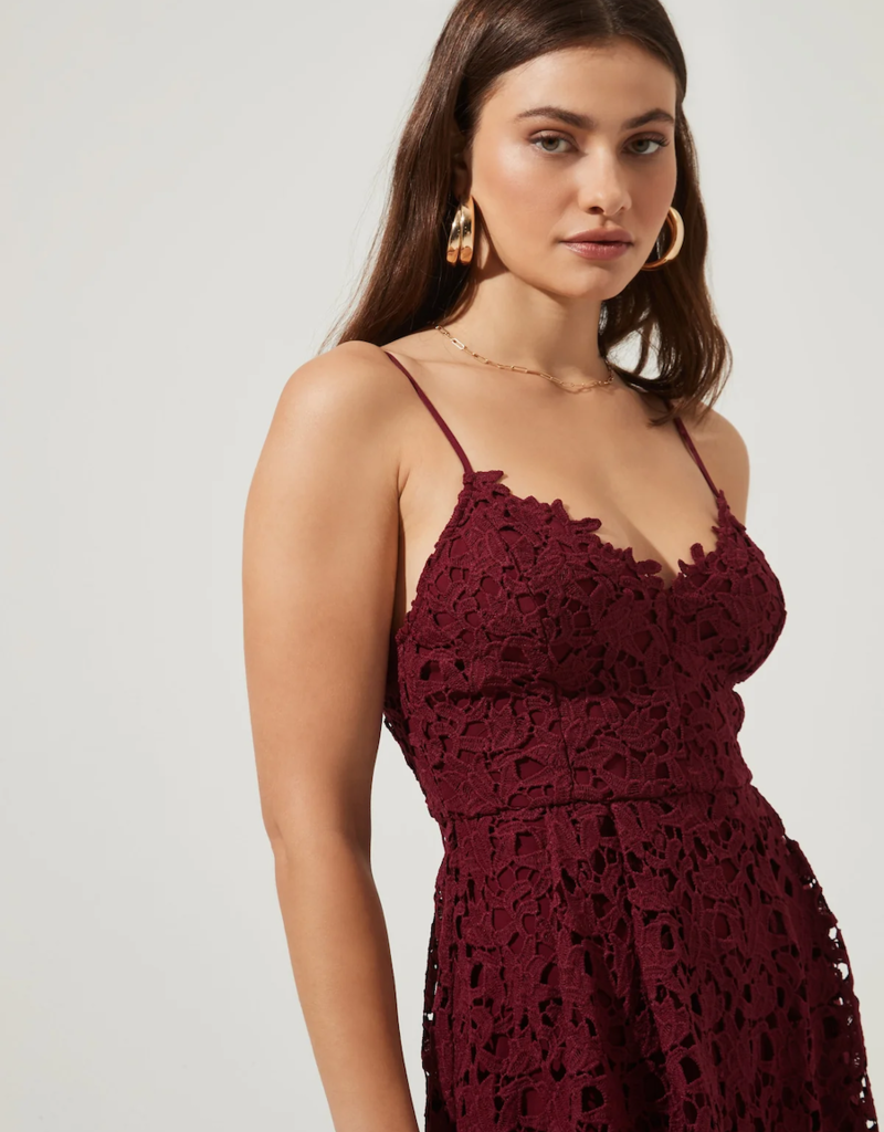 ASTR Kenna Lace Midi Dress in Wine (FINAL SALE)