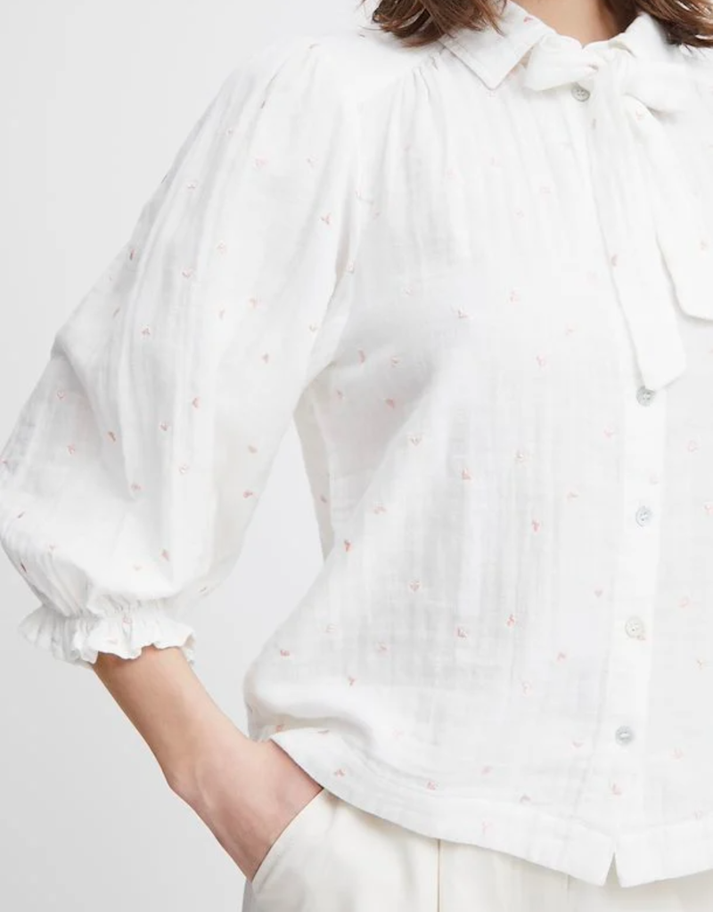 Atelier Reve Camilo Embroidered Blouse *Pink or Blue Hearts*