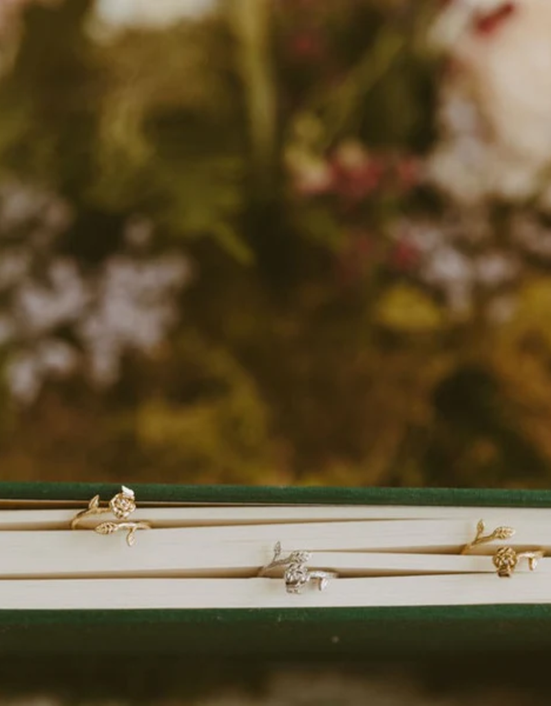 Haiku Lane Rose Vine Ring