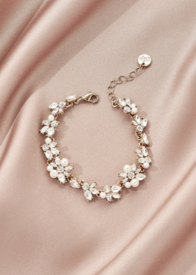 Olive & Piper Olive & Piper - Raella Bracelet in Gold