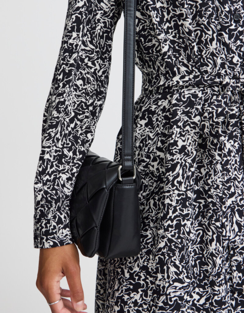 B.Young Vienya Bag