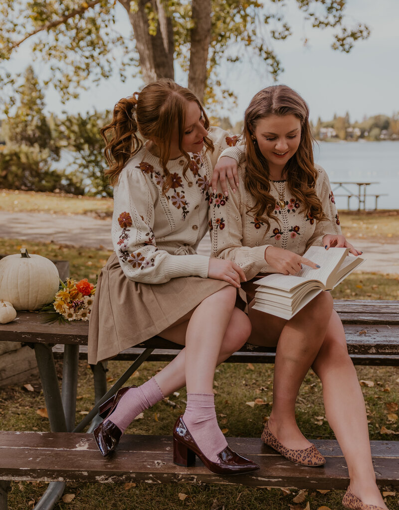 Louizon Vienna Tie Daisy Cardigan (FINAL SALE)