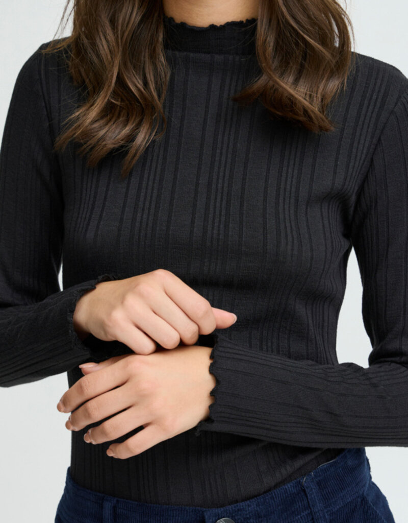 B.Young Smirna Long Sleeve Top
