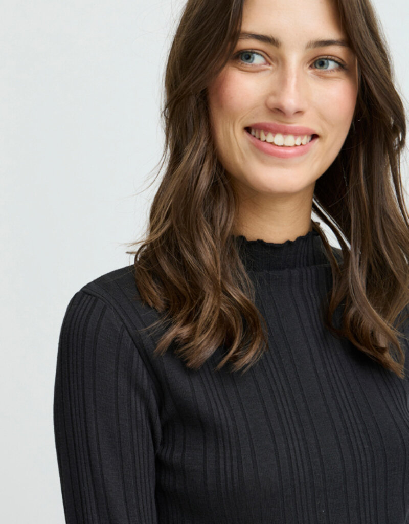 B.Young Smirna Long Sleeve Top