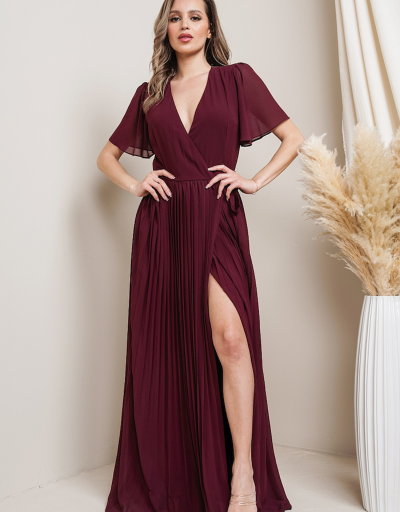 Soieblu Georgia Pleated Maxi Dress in Burgundy (FINAL SALE)