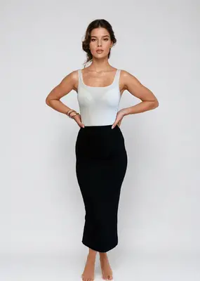 Privilege Kyle Ribbed Skirt