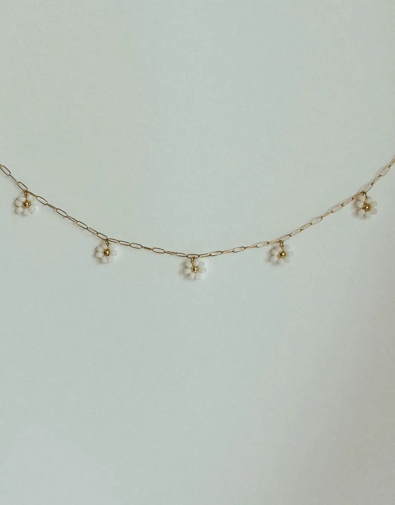 Oak + Eve Bloom Necklace with Flower Bead Detail