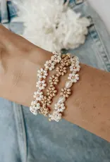 Oak + Eve Daisy Bracelet With Cafe Flower and Pearl Detail
