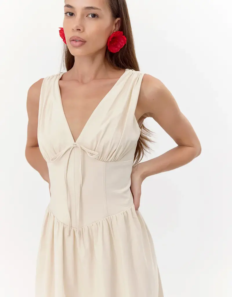 Adelyn Rae Penelope Midi Dress