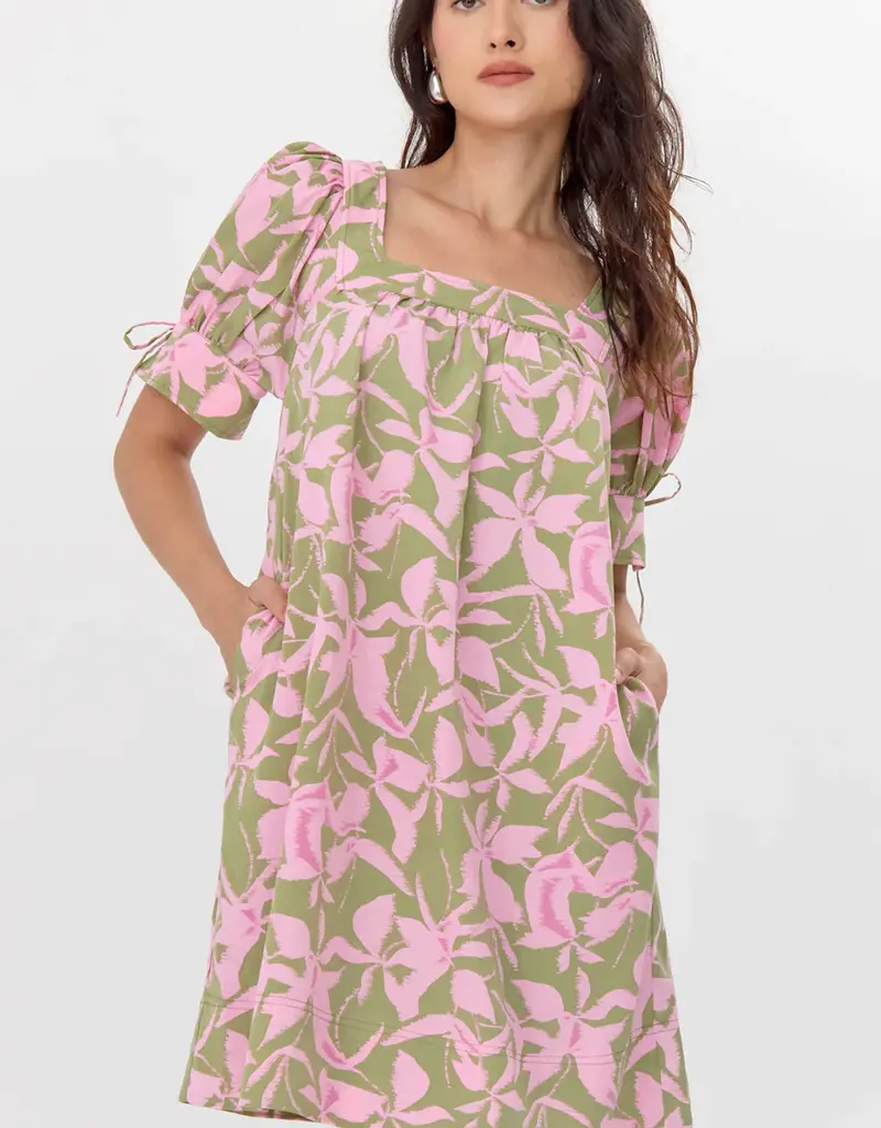Greylin Vienna Print Square Neck Mini Dress With Tie Sleeve