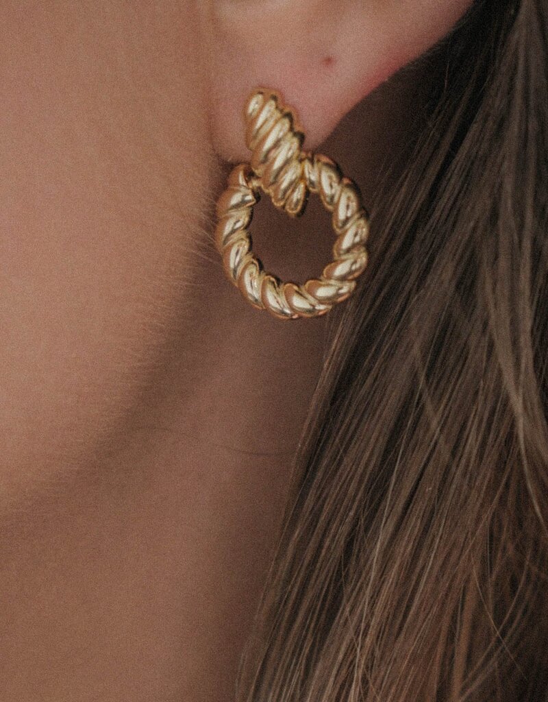 Lavender & Grace Lottie Earrings