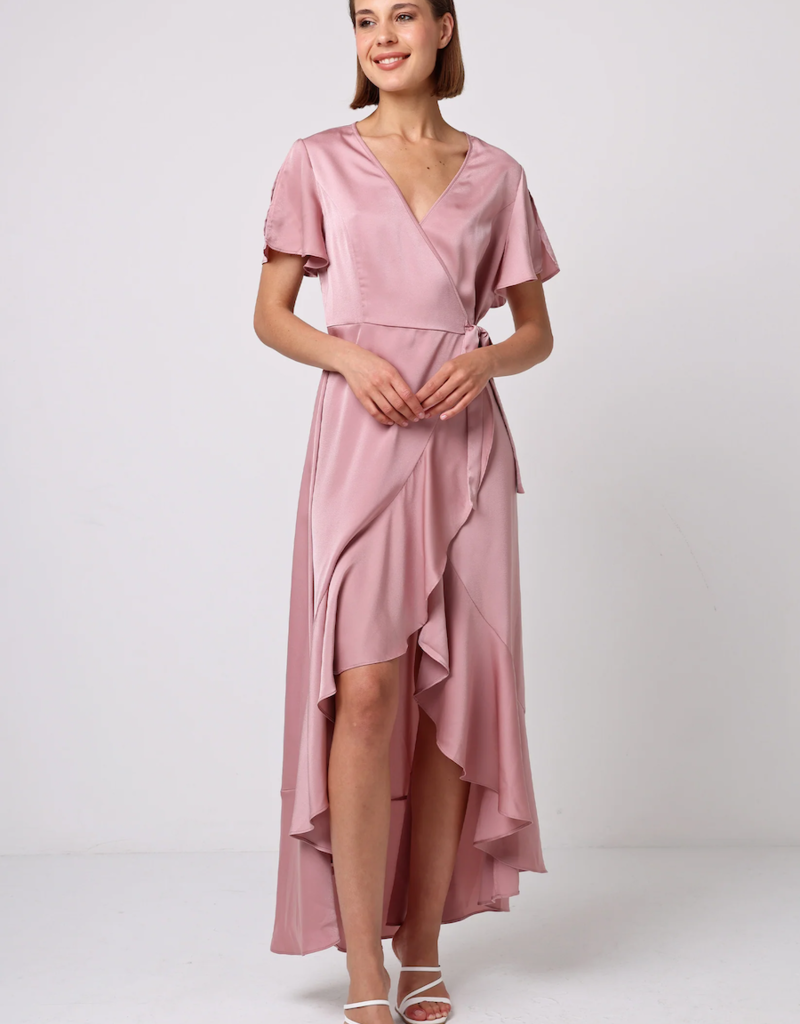 Angel Eye Iris Flutter Maxi Dress in Mauve