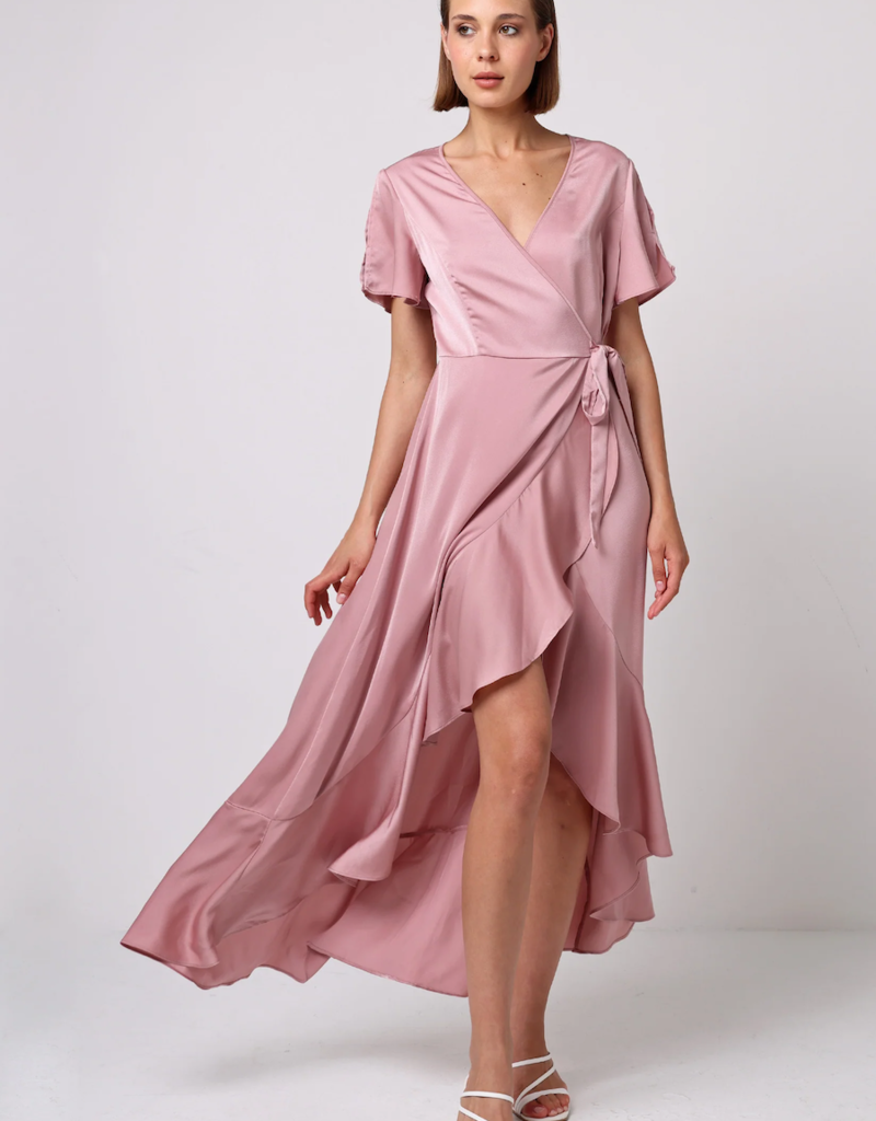 Angel Eye Iris Flutter Maxi Dress in Mauve