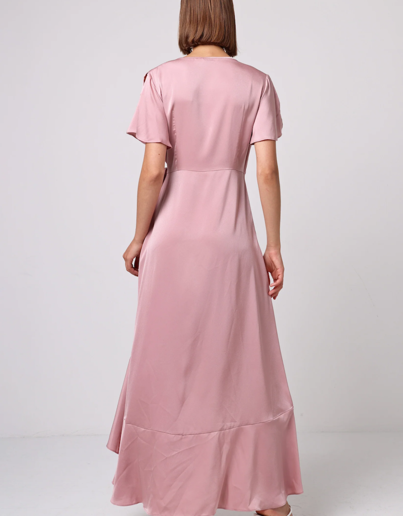 Angel Eye Iris Flutter Maxi Dress in Mauve