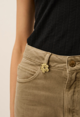 Des Petits Hauts Wilmette Hammered Daisy Pin Brooch