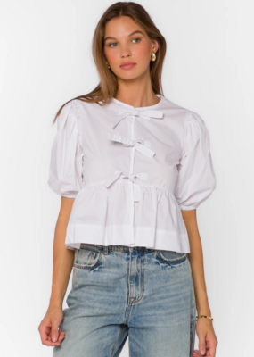 Velvet Heart Lamont Puff Sleeve Bow Blouse in Optic White