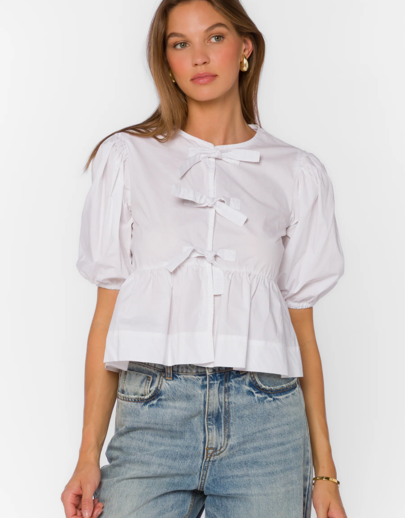 Velvet Heart Lamont Puff Sleeve Bow Blouse in Optic White