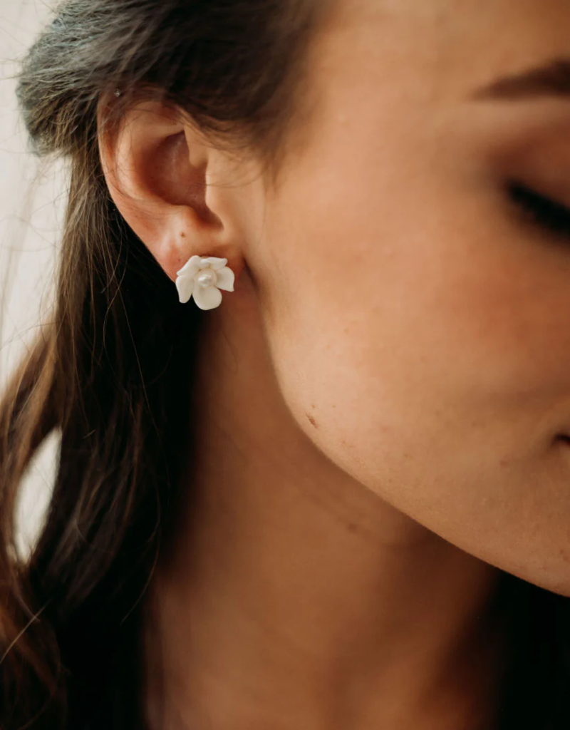 Luna & Stone Thalia Flower Stud Earring