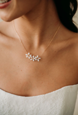 Luna & Stone Daria Daisy Necklace