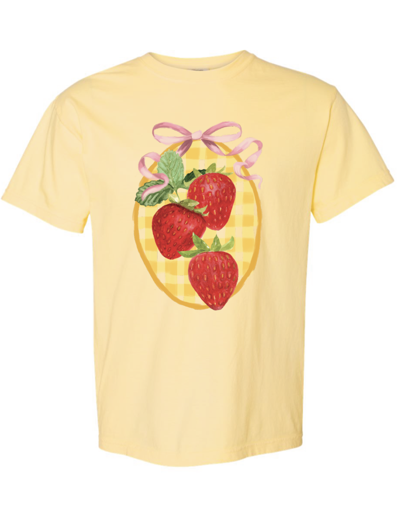 Perfectly Imperfect Designs Strawberry Picinic Yellow Oversized T-Shirt
