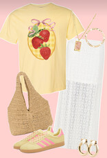 Perfectly Imperfect Designs Strawberry Picinic Yellow Oversized T-Shirt