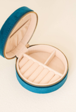 The Darling Effect Round Velvet Jewelry Case