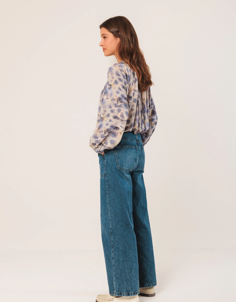 Indi and Cold Soma Watercolor Print Shirt in Azul
