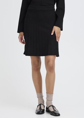 B.Young Marlin Pleated Knit Skirt in Black