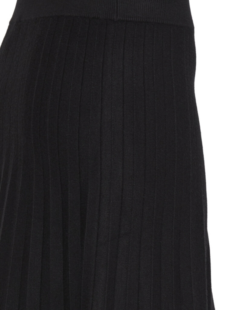 B.Young Marlin Pleated Knit Skirt in Black
