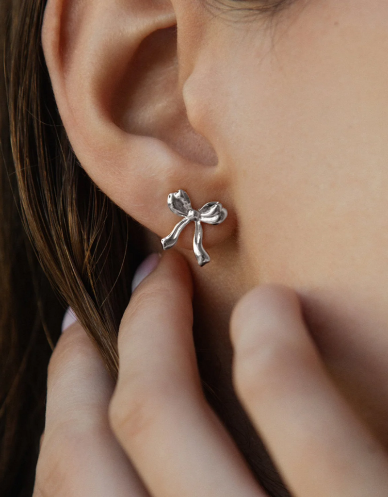 Leah Alexandra Bow Petite Earrings - Silver
