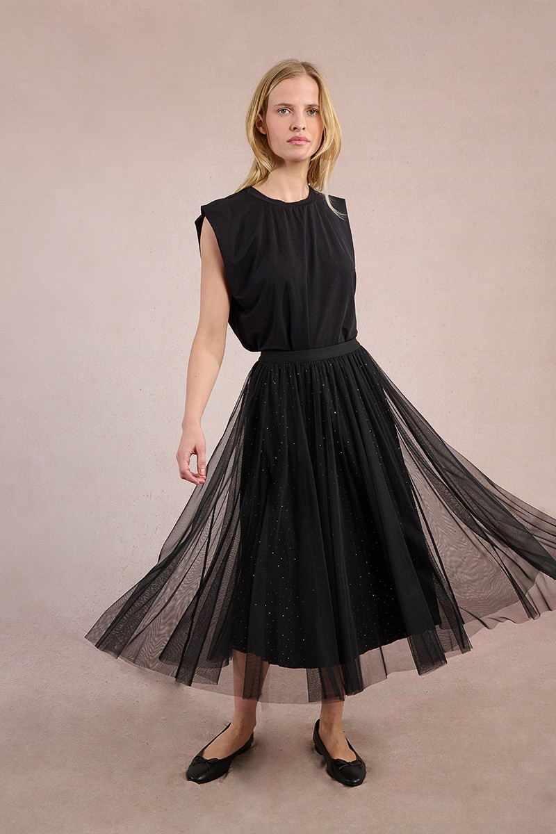 molly-bracken-larkin-pleated-