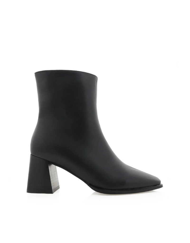 Billini Alania Boot in Black