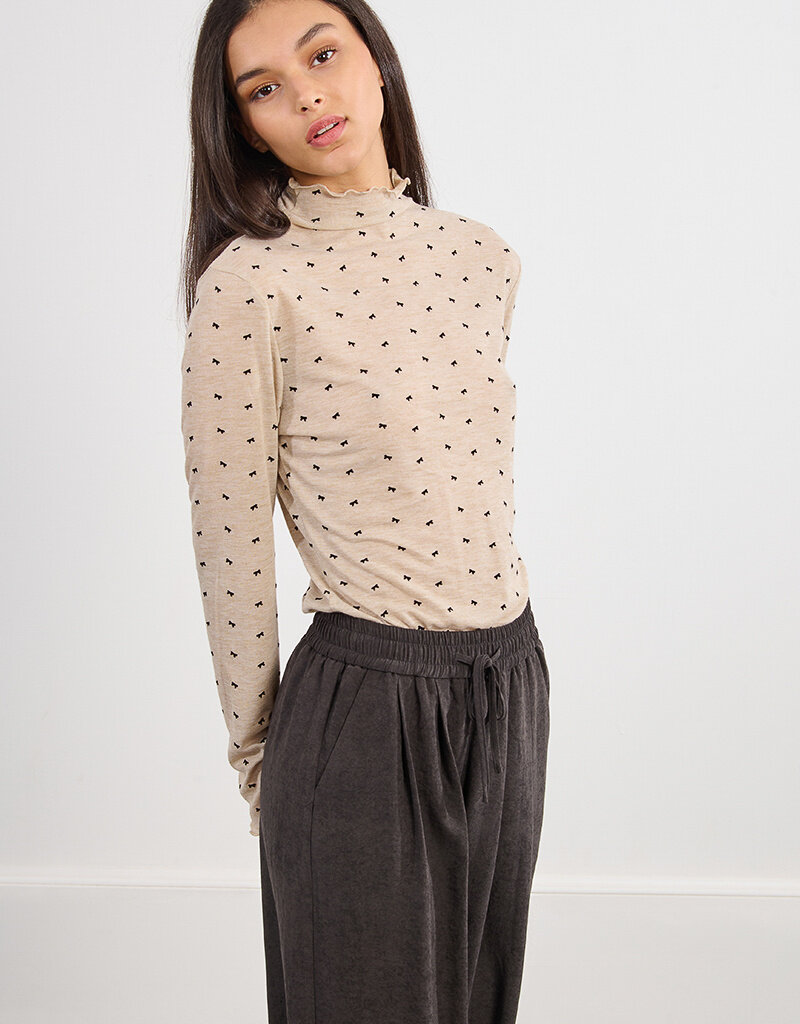 Molly Bracken Beau Lettuce-Edge Top