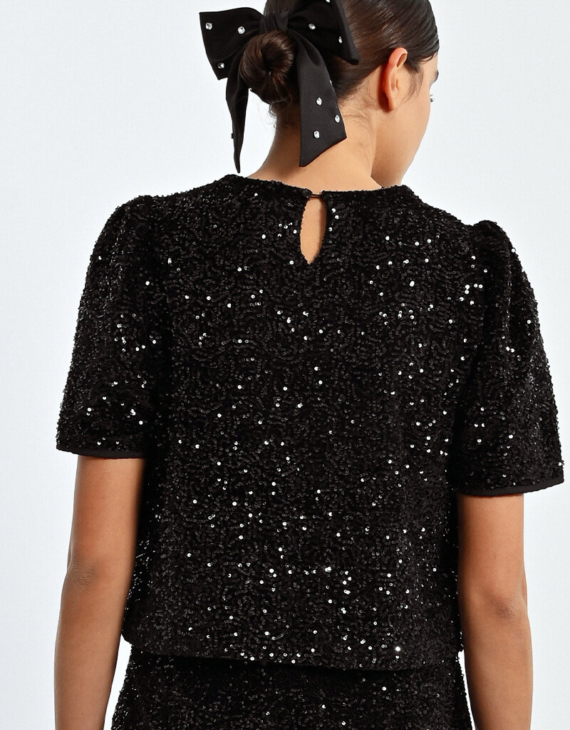 Molly Bracken Maggie Sequin Top in Black