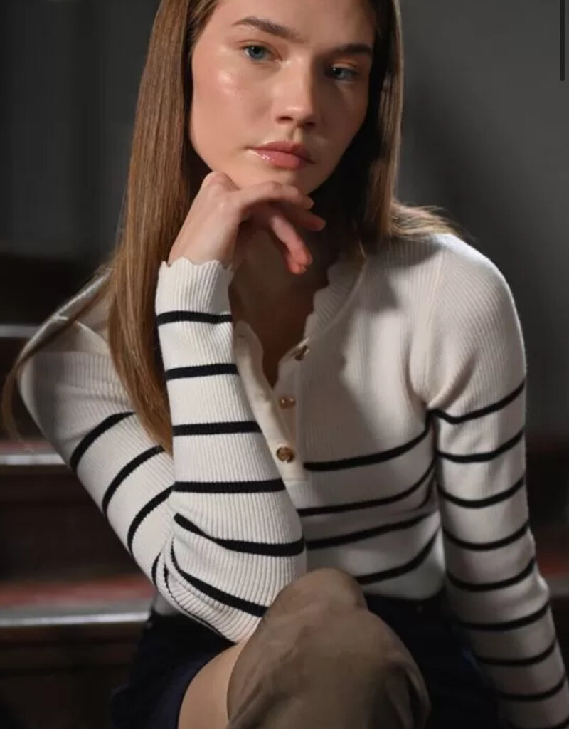 Molly Bracken Marie Knit Henley with Scallop Detail