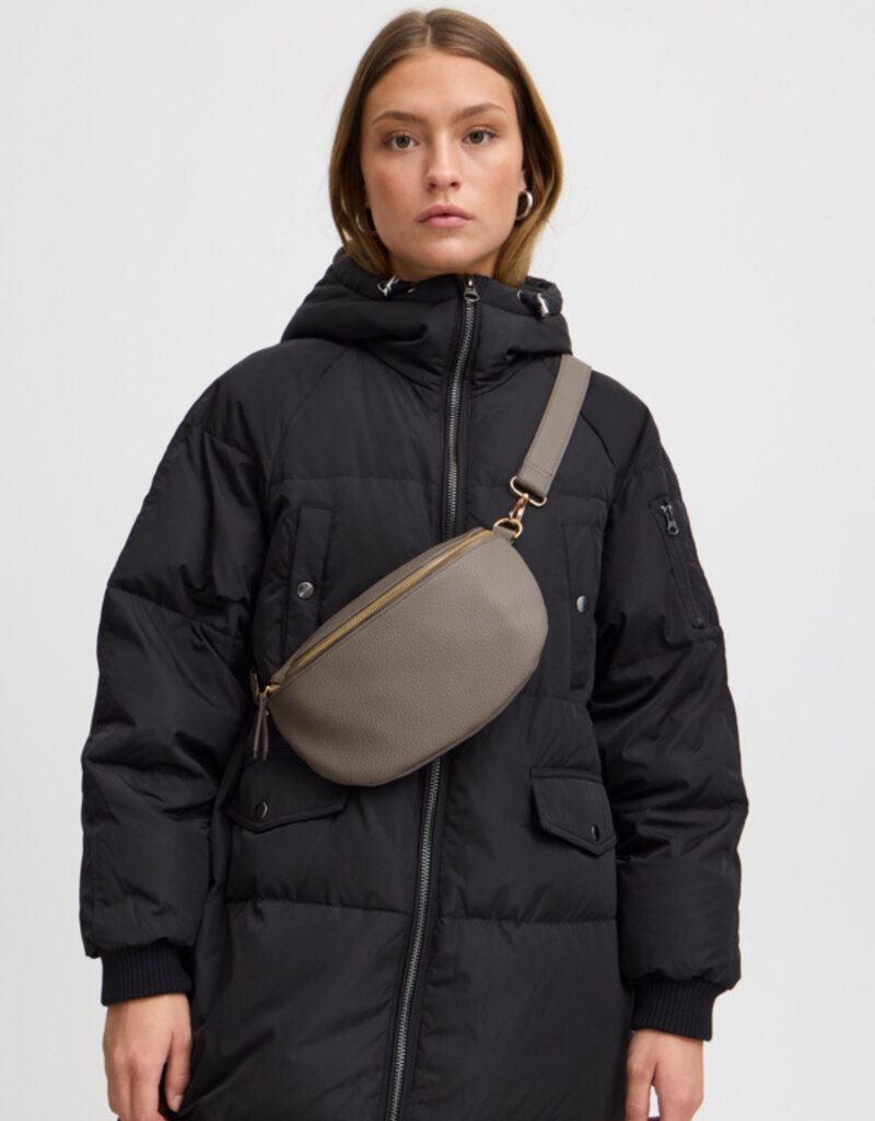 ICHI Sitka Bum Bag in Black