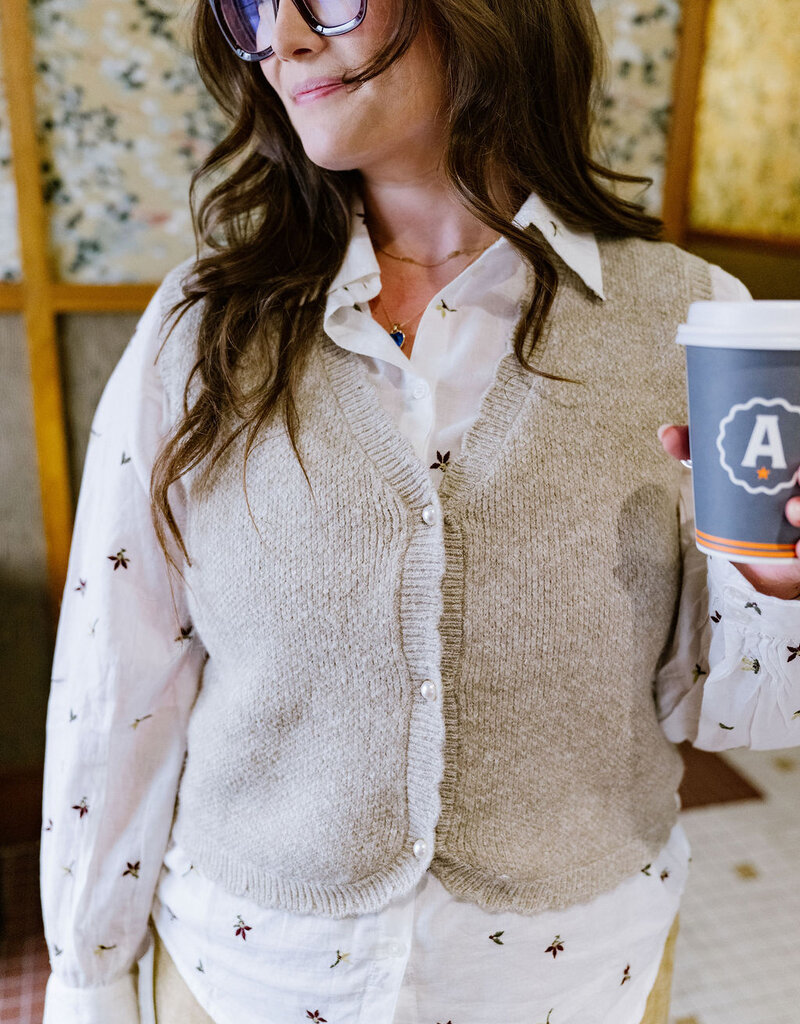 B.Young Nadika Knit Vest in Oat Melange
