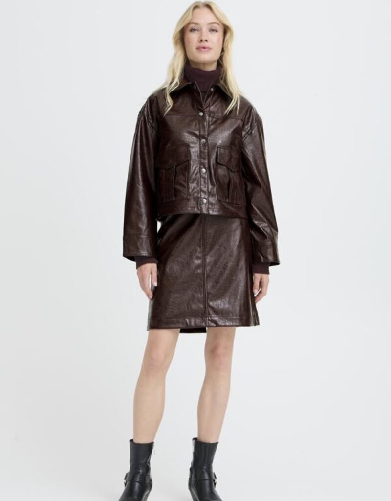 B.Young Daina Faux Leather Skirt in Chocolate