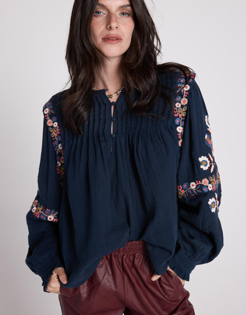 Louizon Ploum Embroidered Blouse in Navy