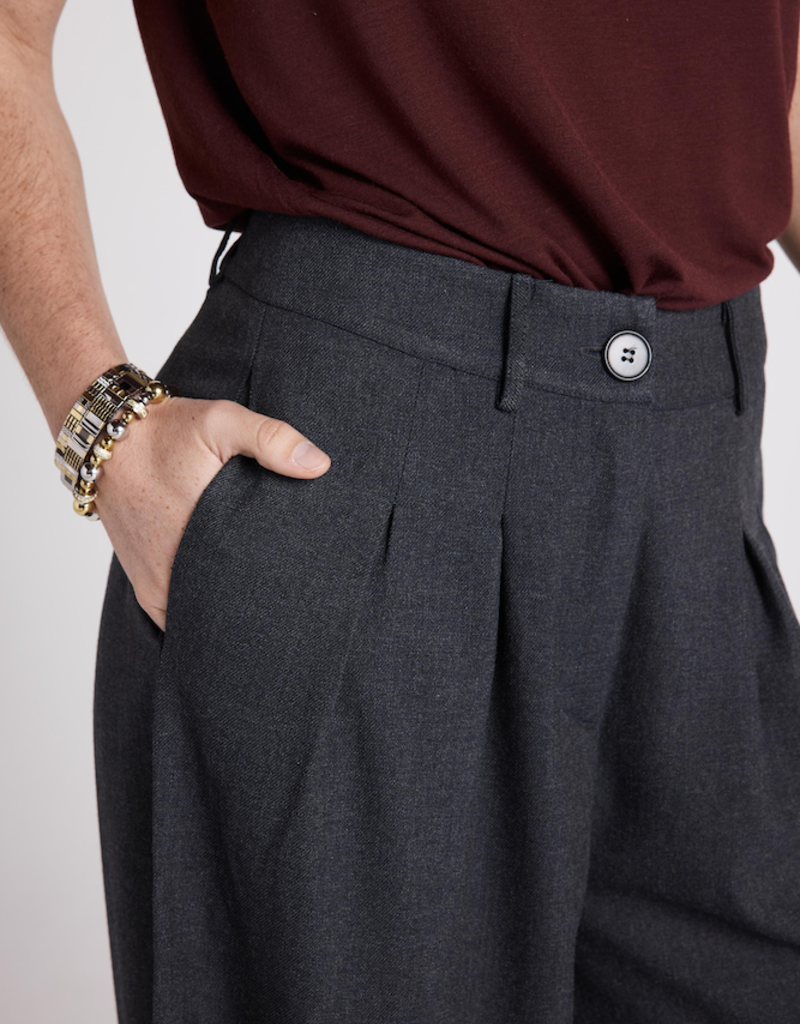 Louizon Lakadi High Waist Trouser in Grey